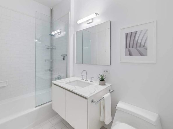 252 Seventh Avenue 12Q, New York NY 10001