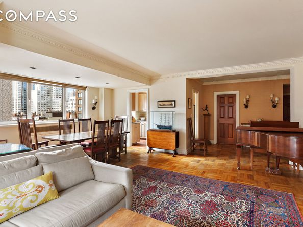 45 East End Avenue 10F, New York NY 10028