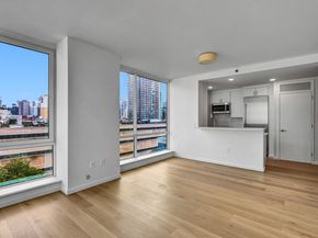 635 West 42nd Street 7A, New York NY 10036