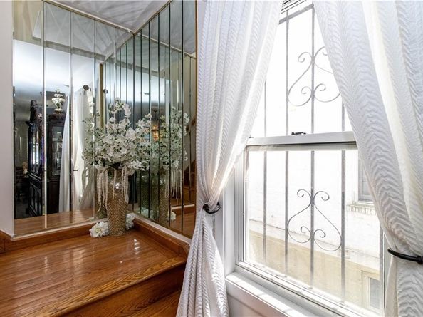 7007 Narrows Avenue, Brooklyn NY 11209
