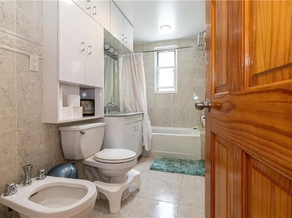 7007 Narrows Avenue, Brooklyn NY 11209