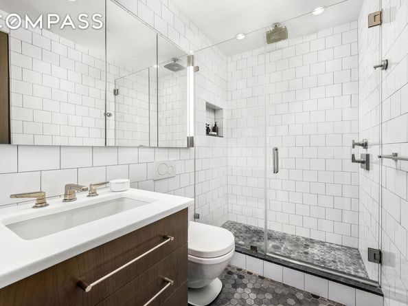 220 Madison Avenue 14/15O, New York NY 10016