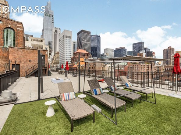 220 Madison Avenue 14/15O, New York NY 10016