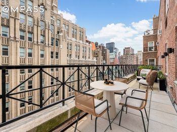 220 Madison Avenue