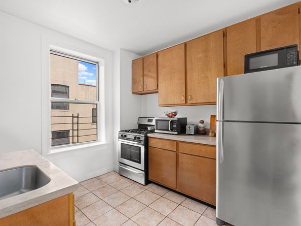 416 West 129th Street 24, New York NY 10027