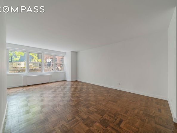 155 East 34th Street 3B, New York NY 10016