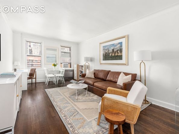 166 West 22nd Street 6C, New York NY 10011