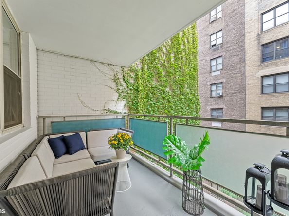 222 East 80th Street 4G, New York NY 10075