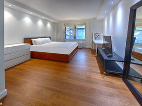 100 West 58th Street 5B, New York NY 10019