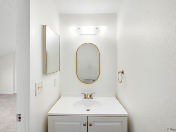 8005 E Colorado Avenue 9, Denver CO 80231