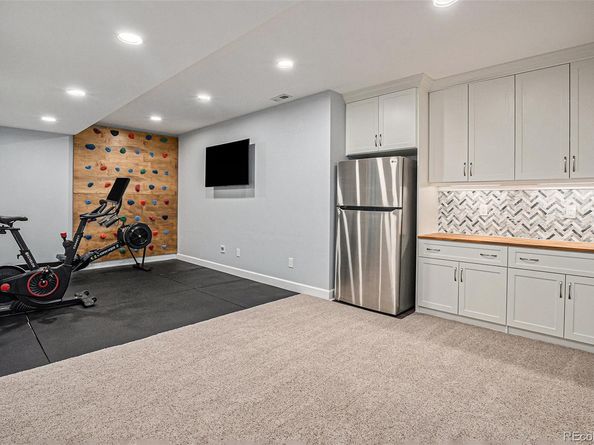 8052 E 49th Place, Denver CO 80238