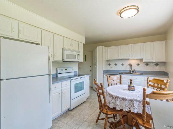 2902 S Meade Street, Denver CO 80236