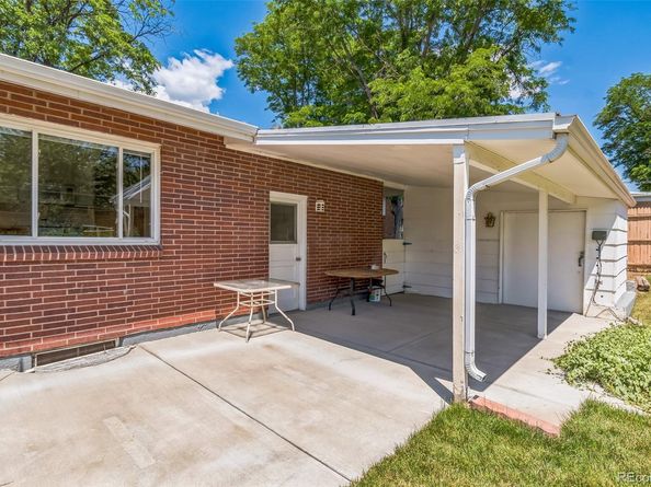 2902 S Meade Street, Denver CO 80236