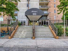 955 Eudora Street 407E, Denver CO 80220