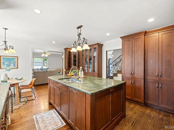 6 Ivy Lane, Denver CO 80220