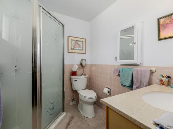 539 Newark Street, Aurora CO 80010