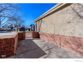 1333 Charles Drive 20, Longmont CO 80503