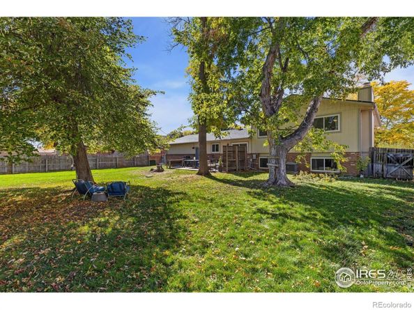 1512 Flemming Drive, Longmont CO 80501