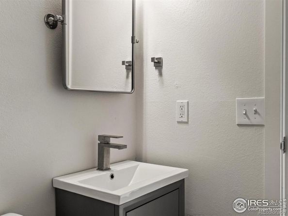 3120 Corona Trail 301, Boulder CO 80301