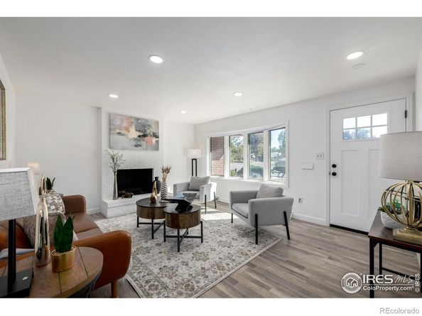 11087 E Montview Boulevard, Aurora CO 80010