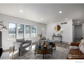 11087 E Montview Boulevard, Aurora CO 80010