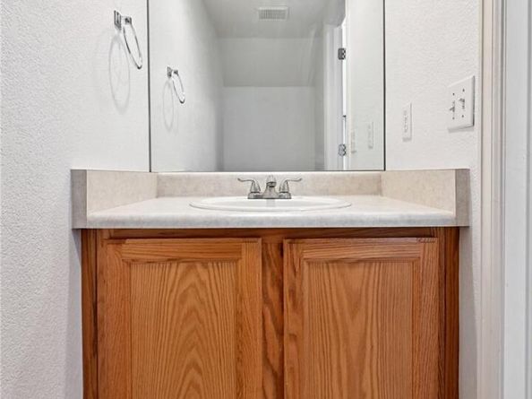 2085 E 103rd Avenue, Thornton CO 80229
