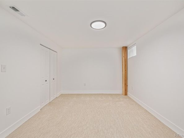 6703 S Locust Court, Centennial CO 80112