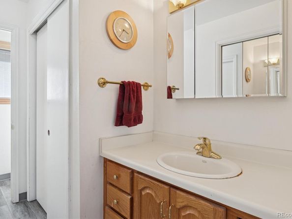 2017 S Nome Street, Aurora CO 80014