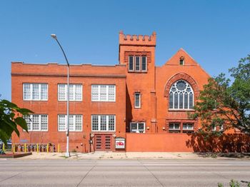 225 N Lincoln Street