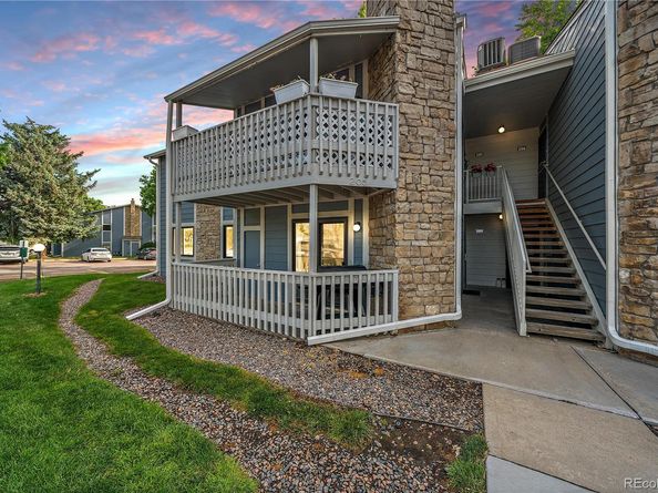 8335 Fairmount Drive 2105, Denver CO 80247