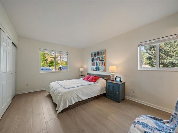 8335 Fairmount Drive 2105, Denver CO 80247
