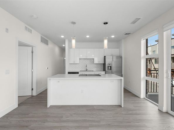 3500 S Corona Street 206, Englewood CO 80113