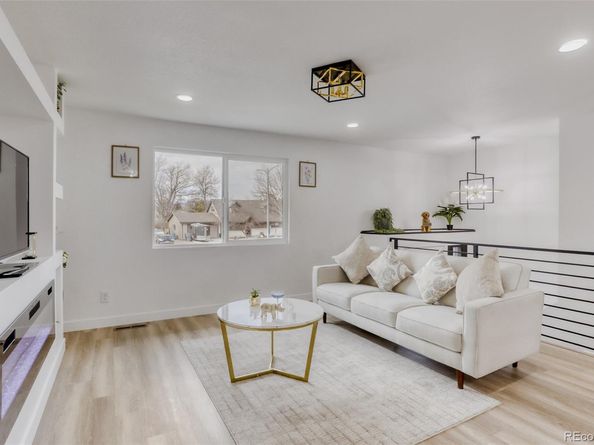 1214 S Pratt Parkway, Longmont CO 80501