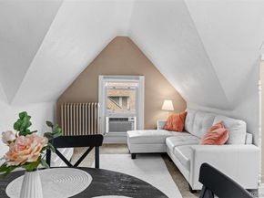 1136 N Logan Street 8, Denver CO 80203