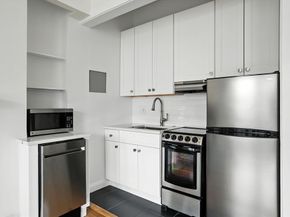 388 Marlborough St 5, Boston MA 02115