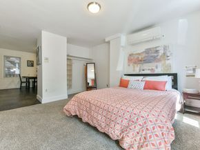 158 Everett 1, Boston MA 02128