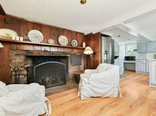 10 Reiling Pond Rd, Lincoln MA 01773