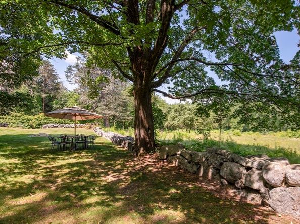 10 Reiling Pond Rd, Lincoln MA 01773