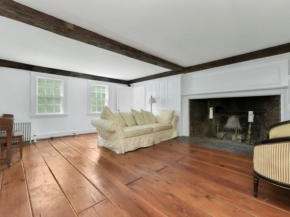 10 Reiling Pond Rd, Lincoln MA 01773