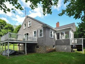 247 Central St, Hingham MA 02043