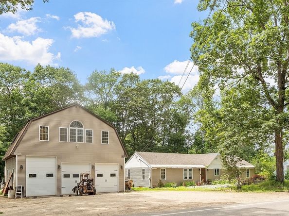 199 Center Depot Rd, Charlton MA 01507
