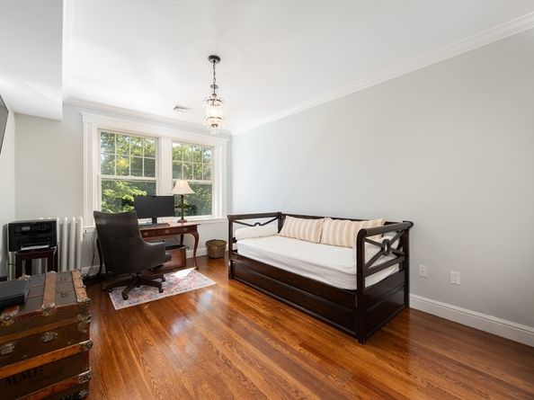19 Thatcher St E13, Brookline MA 02446