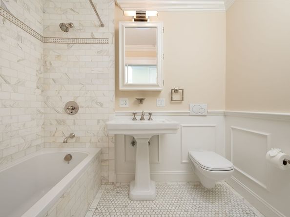 19 Thatcher St E13, Brookline MA 02446