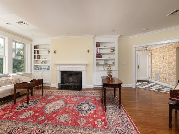 19 Thatcher St E13, Brookline MA 02446