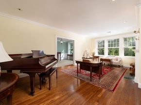 19 Thatcher St E13, Brookline MA 02446