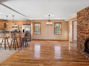 62 Lindsay Lane, Athol MA 01331
