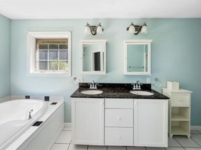 62 Lindsay Lane, Athol MA 01331