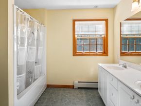 62 Lindsay Lane, Athol MA 01331