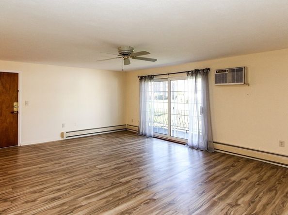 20 Williamsburg Ct 21, Shrewsbury MA 01545