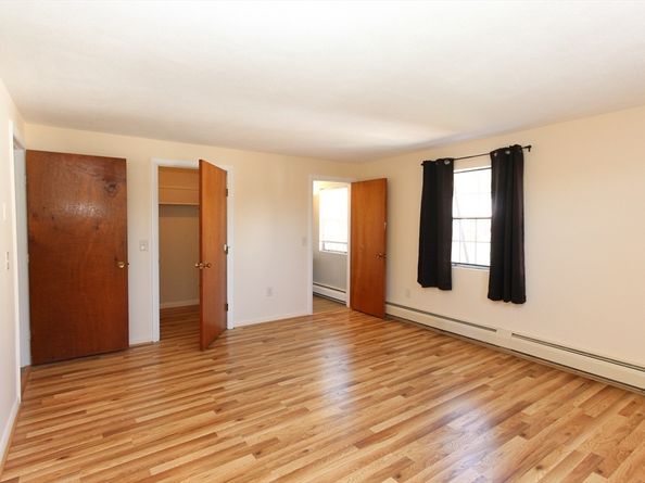 20 Williamsburg Ct 21, Shrewsbury MA 01545